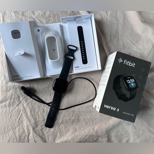FITBIT VERSA 3 Smart watch with box